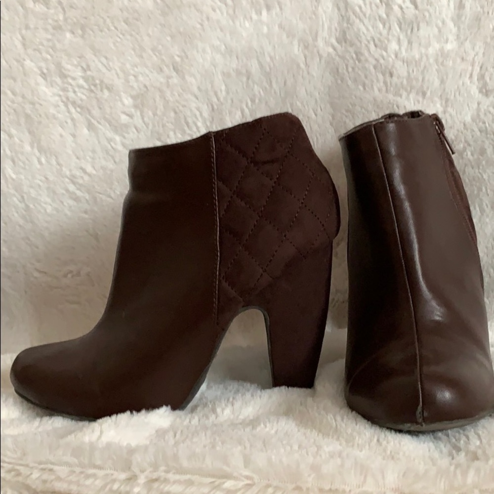 Dark Mauve Leather Heeled Booties